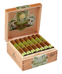 Don Pepin Garcia Vegas Cubanas Coronas cigars, box of 20