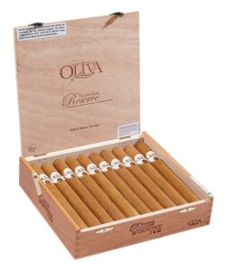 Oliva Connecticut Reserve Churchill cigars, box of 20